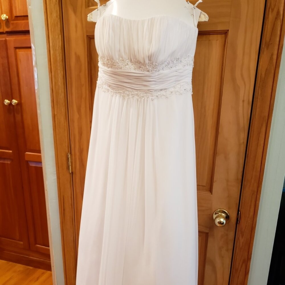 David's Bridal Flawless Wedding Gown